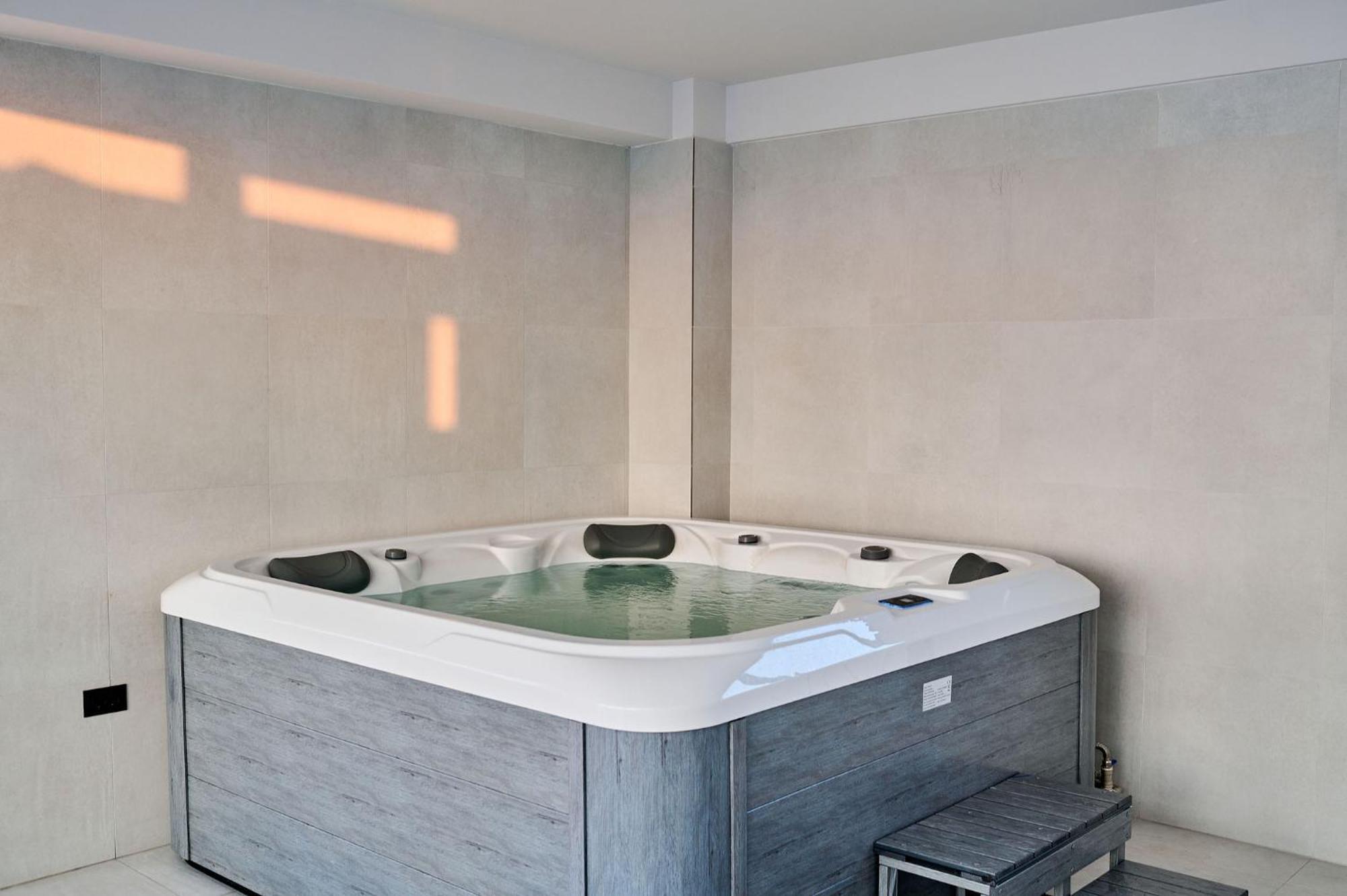 Soleil Anne Studio In Infinity Beach Resort - Parking Mamaia Buitenkant foto