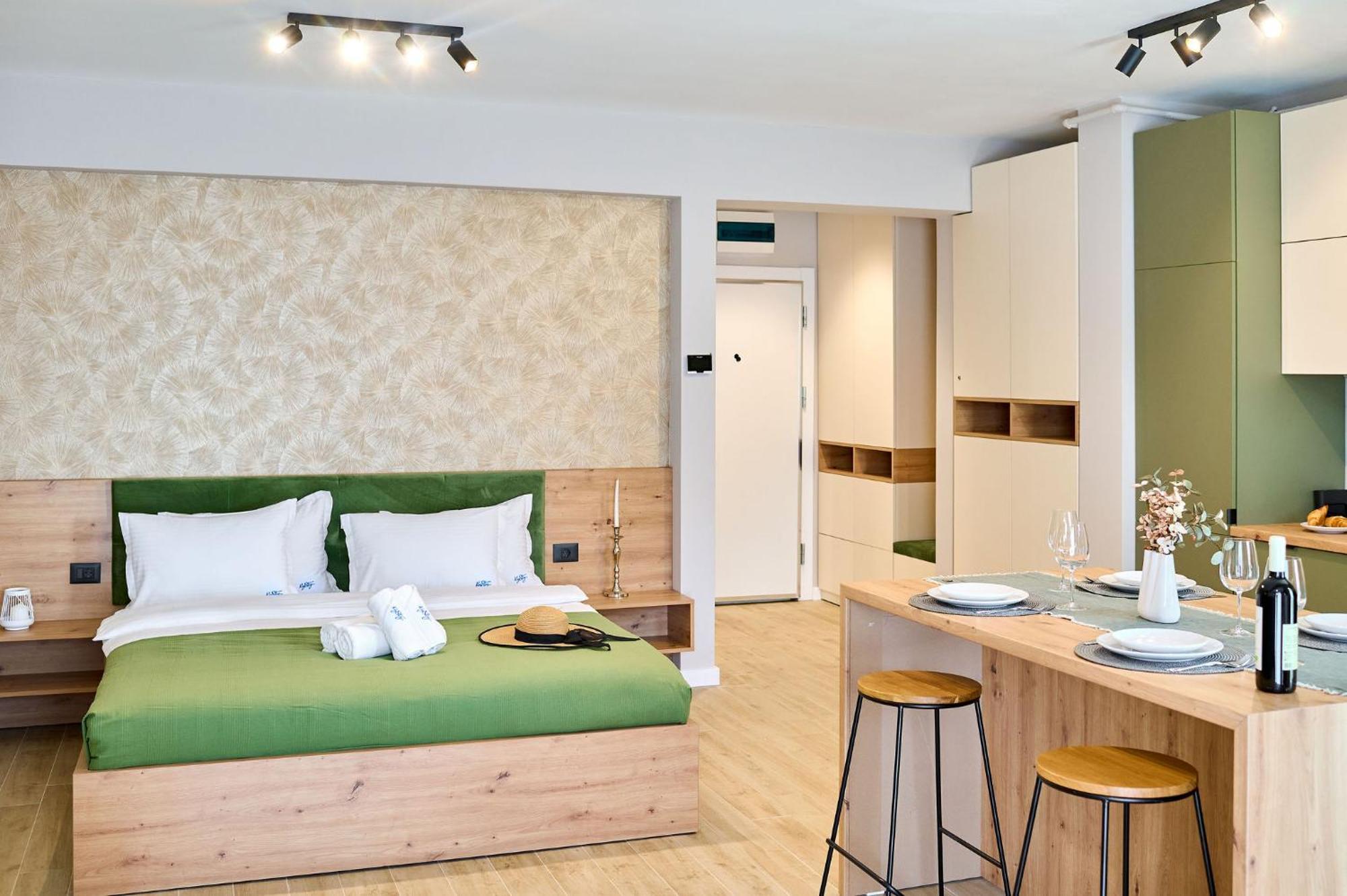 Soleil Anne Studio In Infinity Beach Resort - Parking Mamaia Buitenkant foto