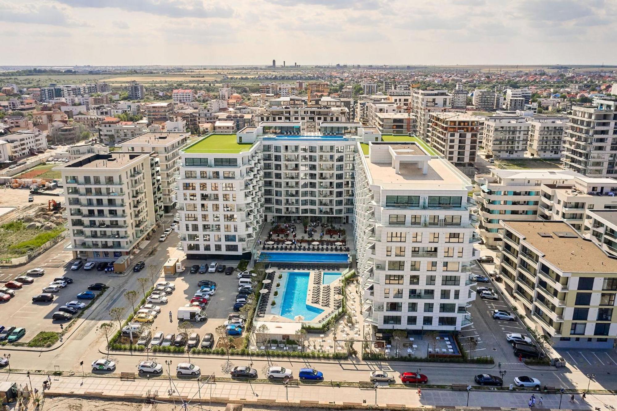 Soleil Anne Studio In Infinity Beach Resort - Parking Mamaia Buitenkant foto
